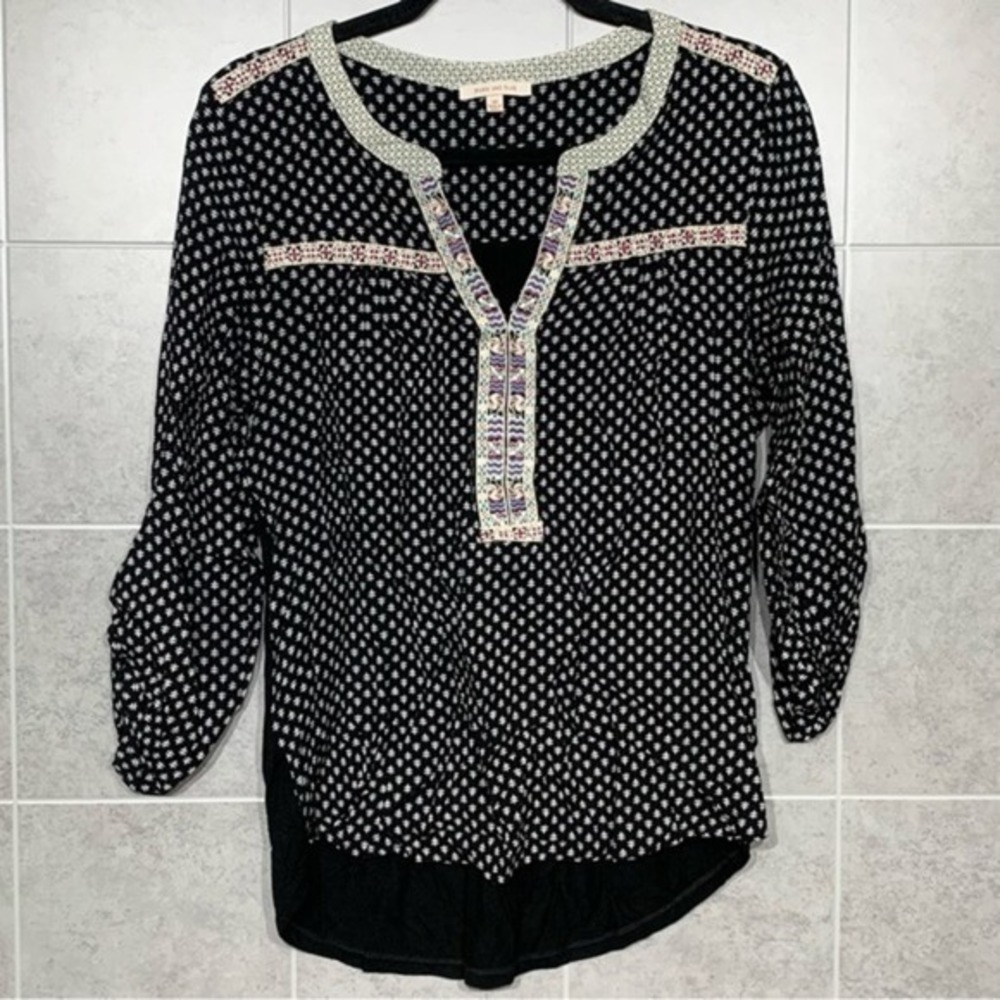 Skies Are Blue Womens Black White Geometric Print Tunic Top Size Medium‎ Casual